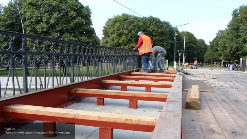 В Калининграде занимаются благоустройством двух скверов 