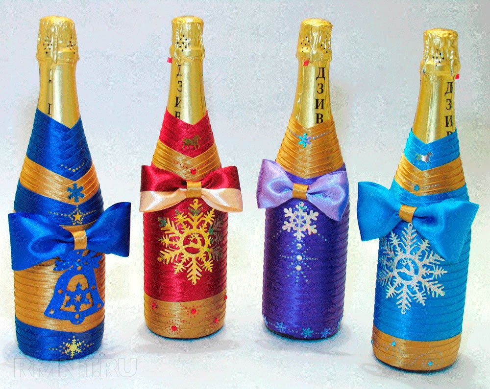Идеи для новогоднего украшения бутылки шампанского просто, ленты, можно, Можно, декор, поэтому, своими, очень, только, использовать, Такой, простой, хотите, бутылки, чехол, шампанское, закусить, Получится, потребовались, в одном —
