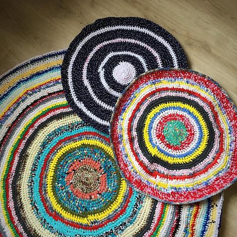 Бабуля обожает вязать, поддержим нашу рукодельницу? Бабуля обожает вязать, поддержим нашу рукодельницу? handmake,вязание,поделки своими руками