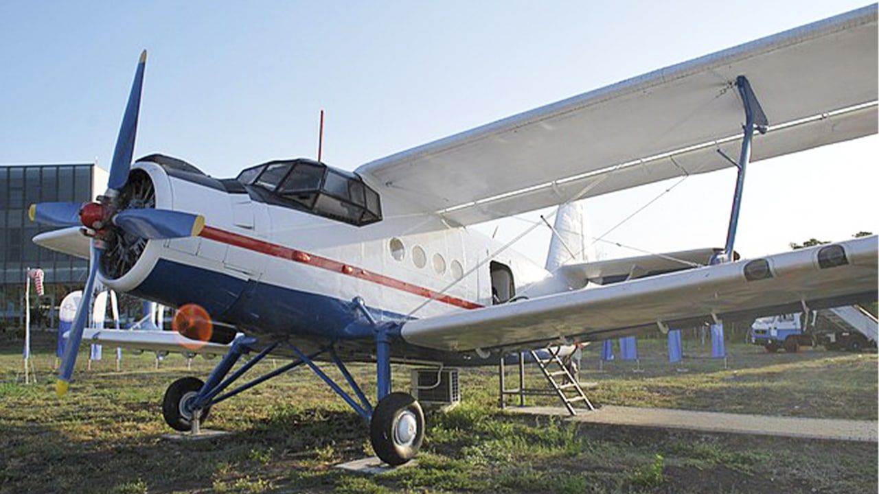 Самолет Ан-2 жестко приземлился в Ненецком автономном округе Происшествия