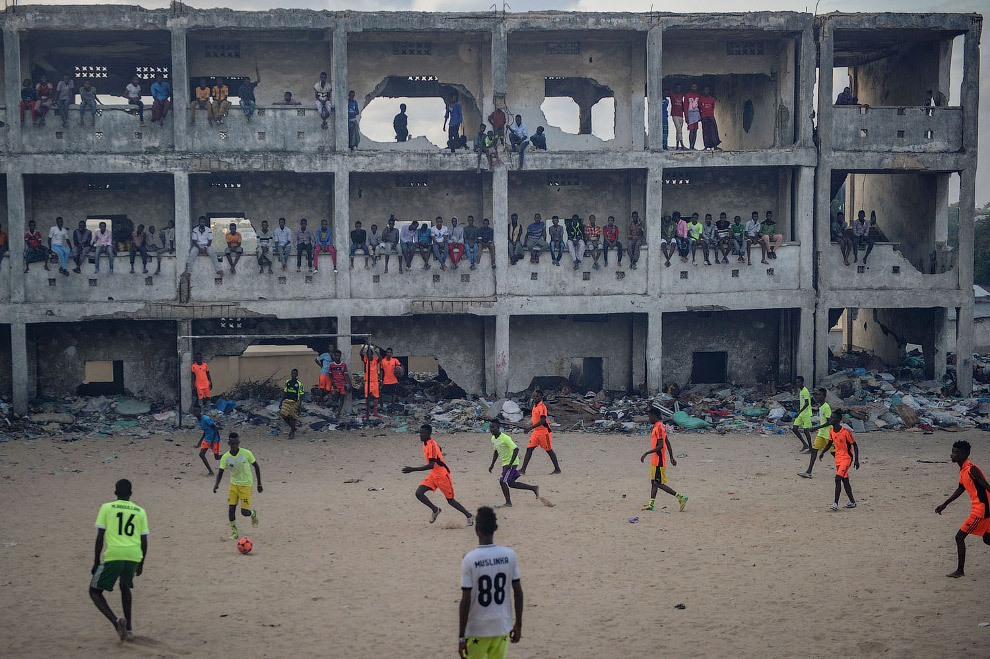 А это стадион в Могадишо, Сомали