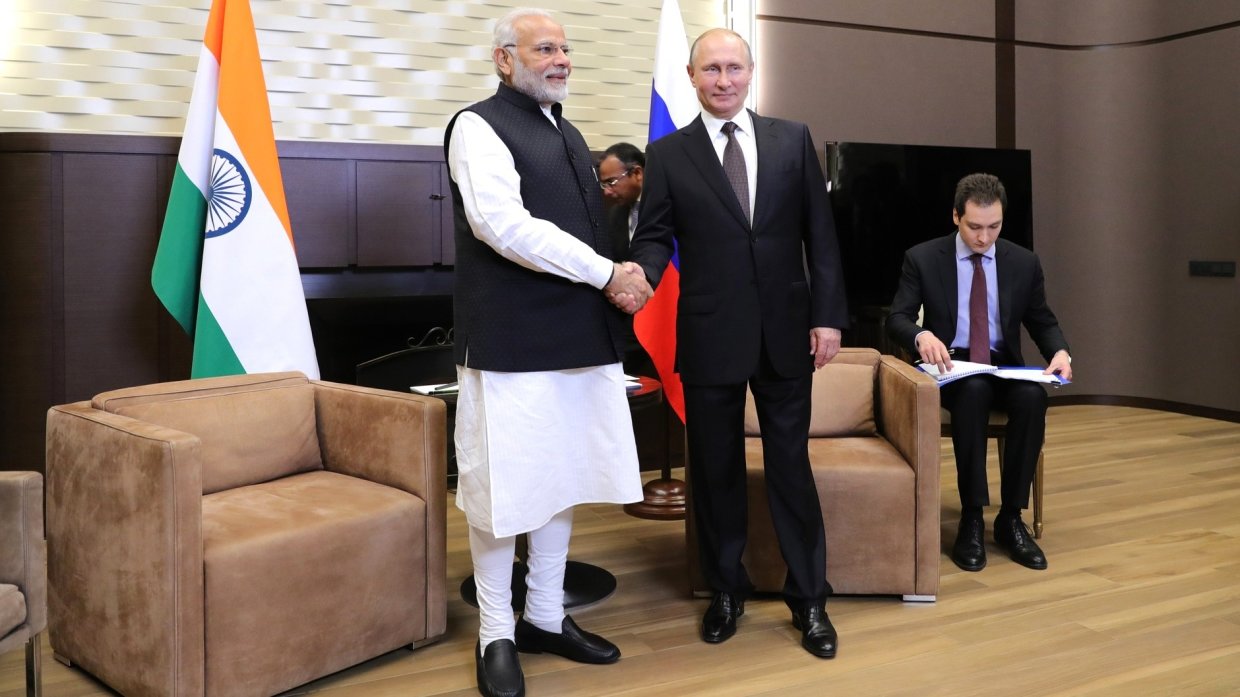 21 мая | Вечер | СОБЫТИЯ ДНЯ | ФАН-ТВ | Владимир Путин встретился с главой индийского правительства