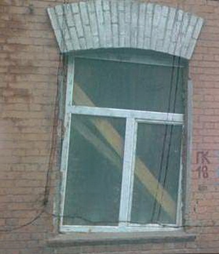 Кривое окно и так сойдёт, криворукость, рукопопы