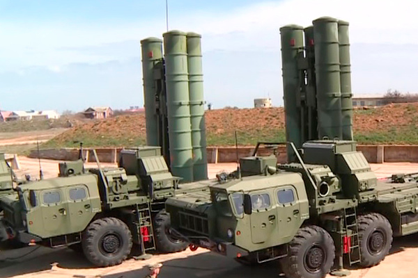 Пентагон издал приказ, держаться подальше от российских территориальных вод в Черном море