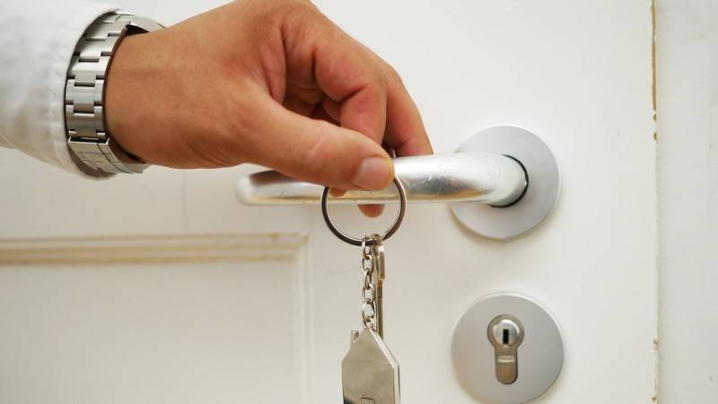 Риэлтор Коркка посоветовала защищать недвижимость от продажи без участия собственника