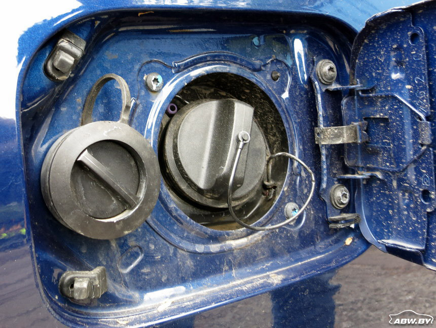 Поставить газ и слететь с гарантии. Как сделать "бюджетник" еще экономичнее? Поставить газ и слететь с гарантии. Как сделать "бюджетник" еще экономичнее? автомобили,автоновости,машины,ремонт,советы