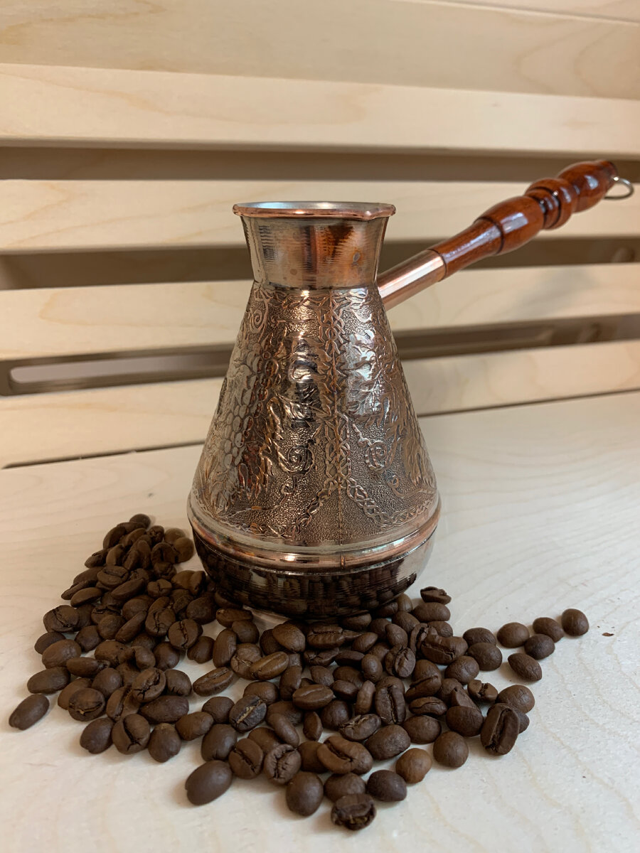 Как сказать "кофе с собой, турка, кофемолка" на английском? 20 фраз о кофе