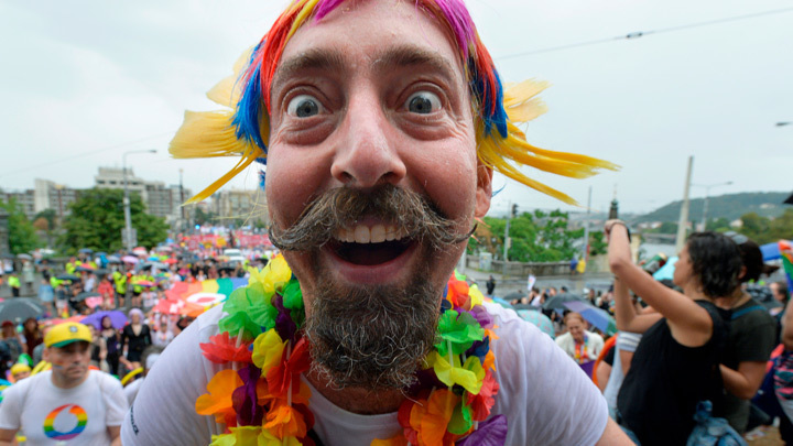 Под колпаком. Русские летят в пропасть вслед за США