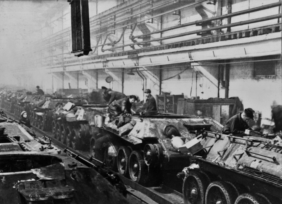 ​За счёт упрощений удалось существенно повысить объём выпуска Т-34 - Рабочая лошадка Красной армии | Warspot.ru