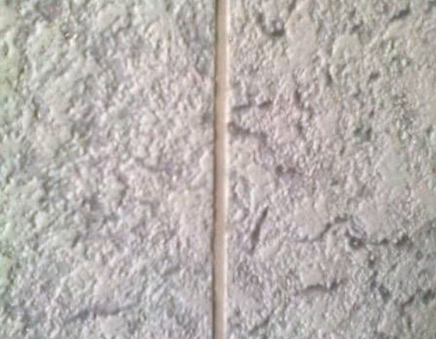 Как проклеить швы на обоях, если они раскрываются Как проклеить швы на обоях, если они раскрываются сделай сам,советы