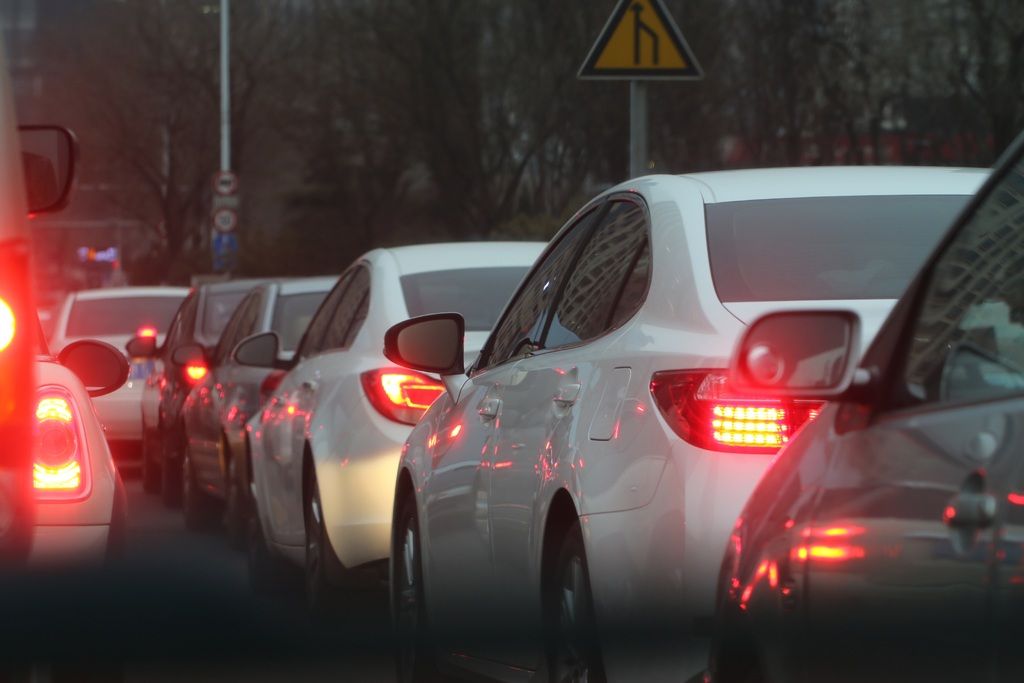 Движение на месте ДТП с четырьмя автомобилями в Ставрополе затруднено Происшествия