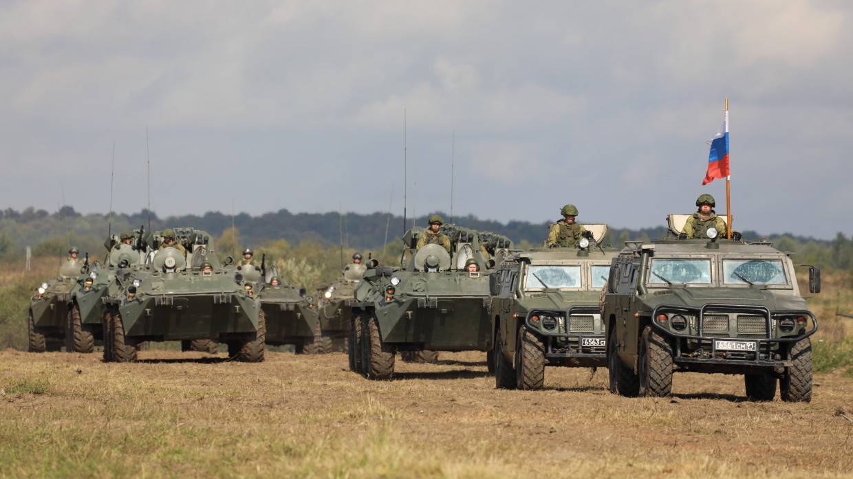 Генерал Бужинский сравнил с «Белорусским морем» сообщения о ВС РФ у «границ» Украины Армия