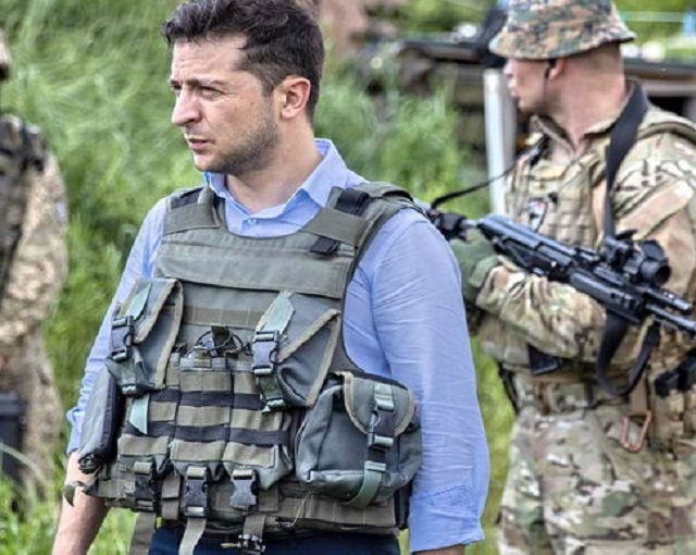 Зеленский и Хомчак опозорились на передовой на Донбассе — СМИ