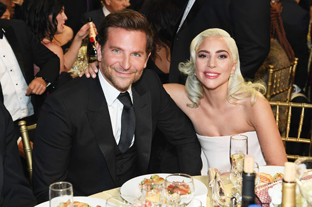 Леди Гага прокомментировала слухи об отношениях с Брэдли Купером