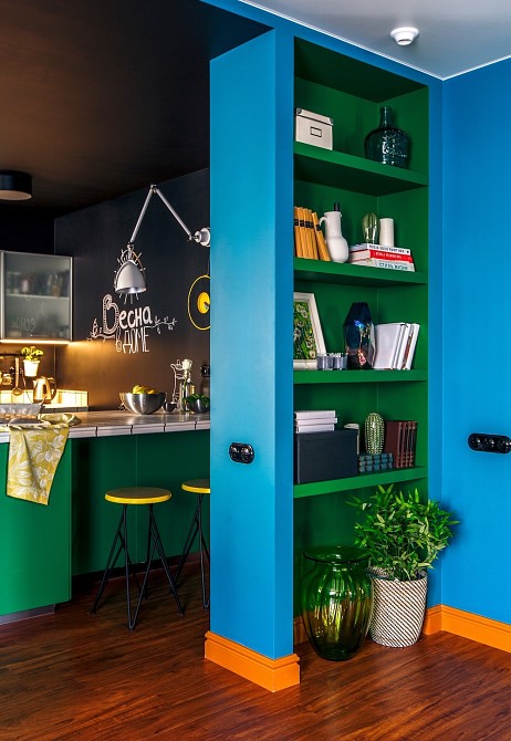 Стильно, ярко, бюджетно: квартира из 90-х, преобразившаяся до неузнаваемости интерьер и дизайн