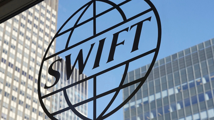 Население России портит отчёты Центробанка о дедолларизации экономики россия