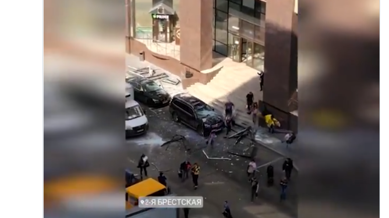 Теракт в трц москва. В Москве взорвался торговый центр. В центре Москвы прогремел взрыв.