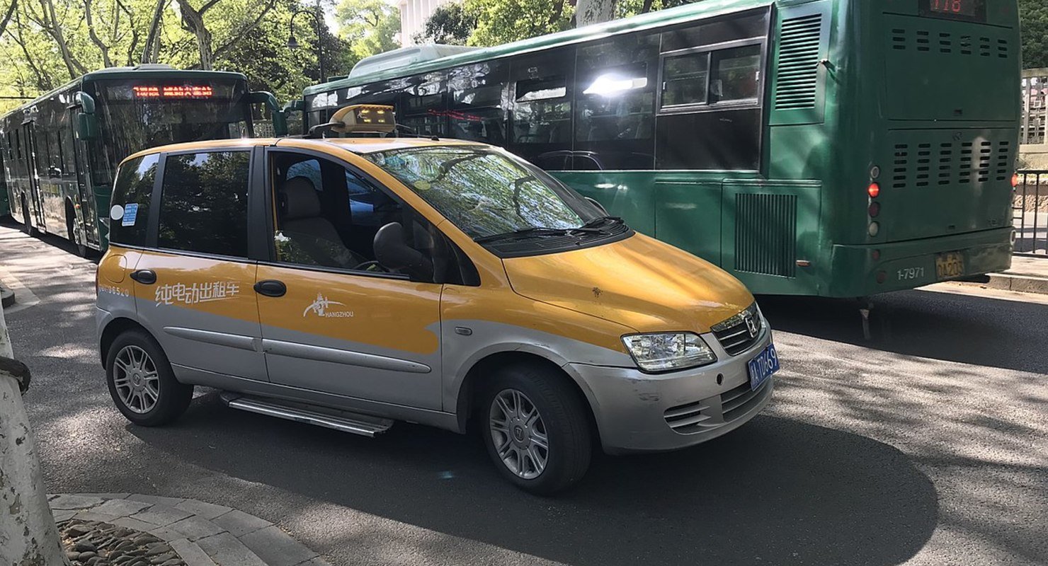 Минивэн Zotye M300