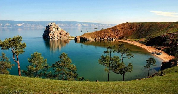 В Байкале содержатся крупнейшие в мире запасы пресной воды