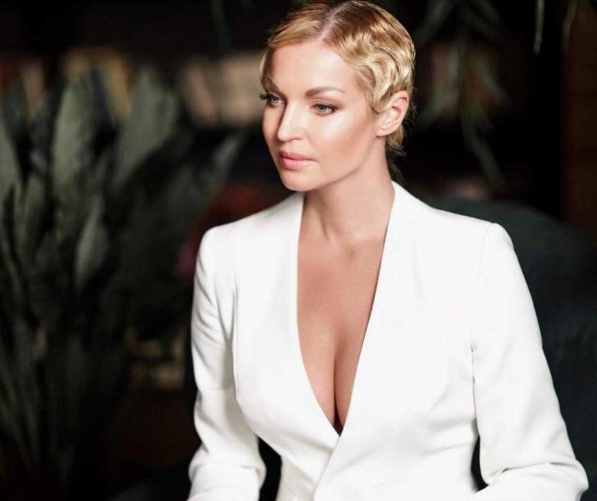 Как стоит одеваться Насте Волочковой знаменитости,мода и красота,одежда и аксессуары,стиль,фигура