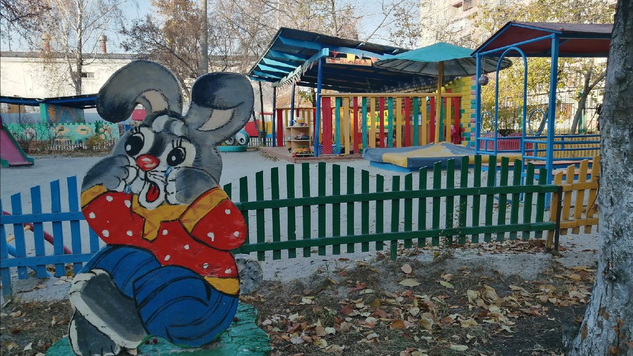 Родители на Урале вынуждены ремонтировать муниципальный детсад самостоятельно