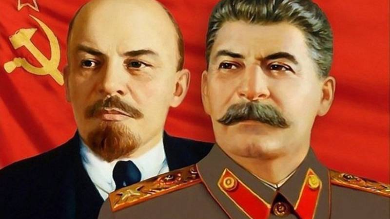 Наследие вождя народов: с кем они, мастера культуры Наследие вождя народов: с кем они, мастера культуры история