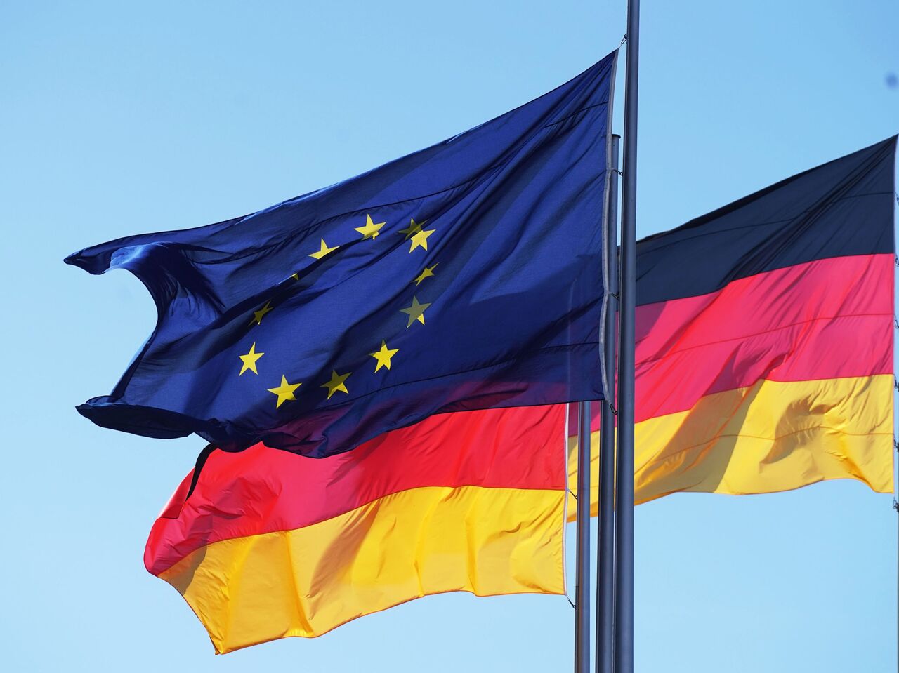 Как вырождается и умирает Германия, да и в ЕС не лучше…