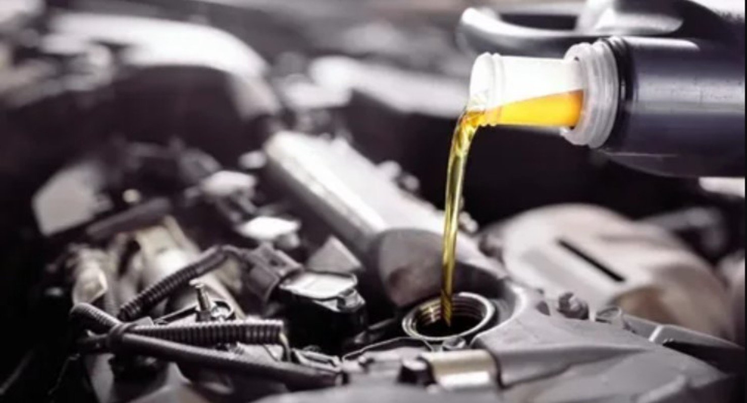 Чем оригинальные моторные масла хуже или лучше обычных