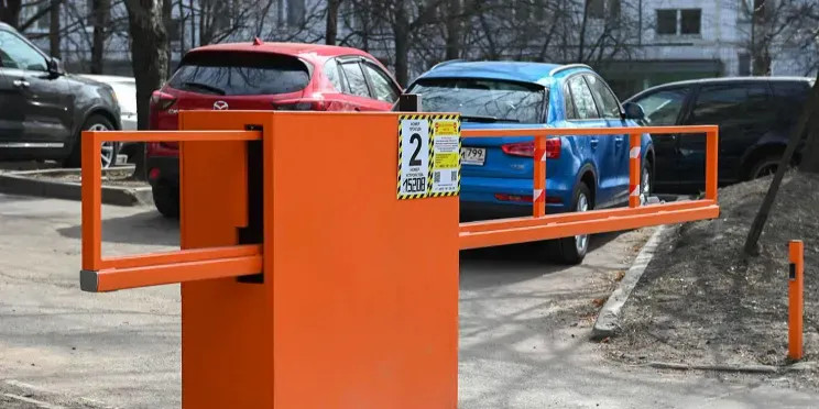 Максим Ликсутов расчистит московские дворы от автомобилей машин, тысяч, дворах, запустят, будет, около, поездок, может, затронул, загрузка, места, сотрудников, работает, треть, число, таких, которые, дополнительные, пользуются, рассказал