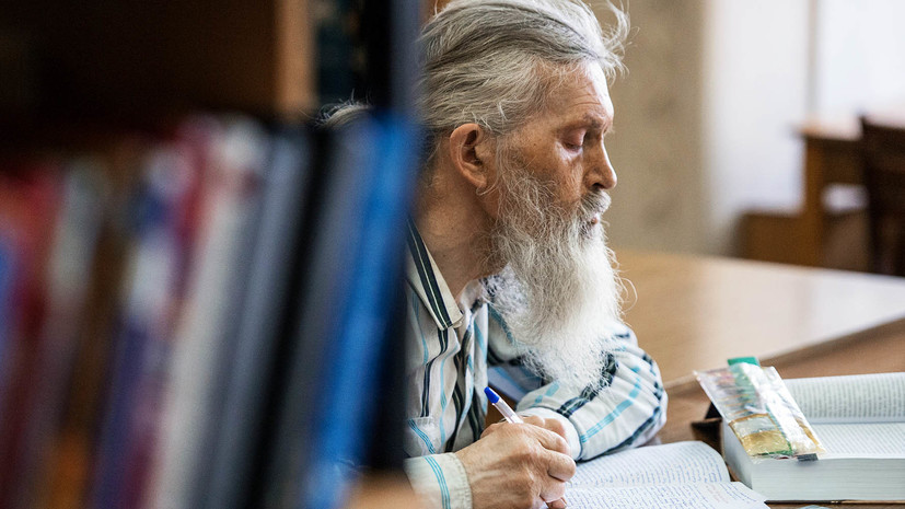 Пенсионный возраст- есть к чему стремиться: Росстат зафиксировал рост числа россиян старше 100 лет