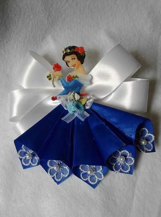 Фантазия рукодельниц безгранична. Надо же было придумать такую красоту!