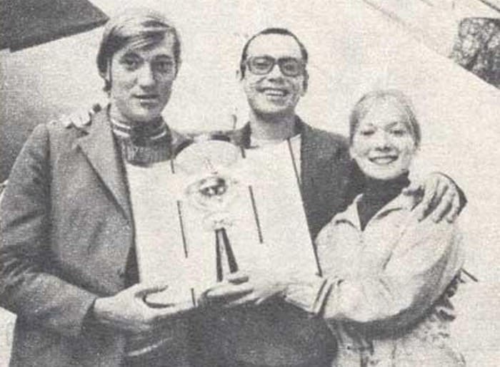 За кадром «Романса о влюбленных»: Роман на съемочной площадке, испытание славой, «Шербурские танки» За кадром «Романса о влюбленных»: Роман на съемочной площадке, испытание славой, «Шербурские танки» актриса,звезда,знакомство,кино и тв,наши звезды,фильм,шоубиz,шоубиз