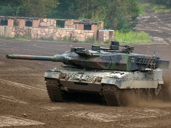«Леопард 2» нуждается в преемнике: вымирают ли большие танки?