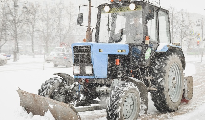 113 единиц техники из 430 работает в снегопад в Нижнем Новгороде