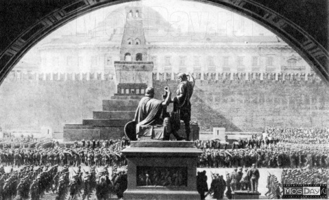 Мавзолею Ленина на Красной площади 90 лет !!!