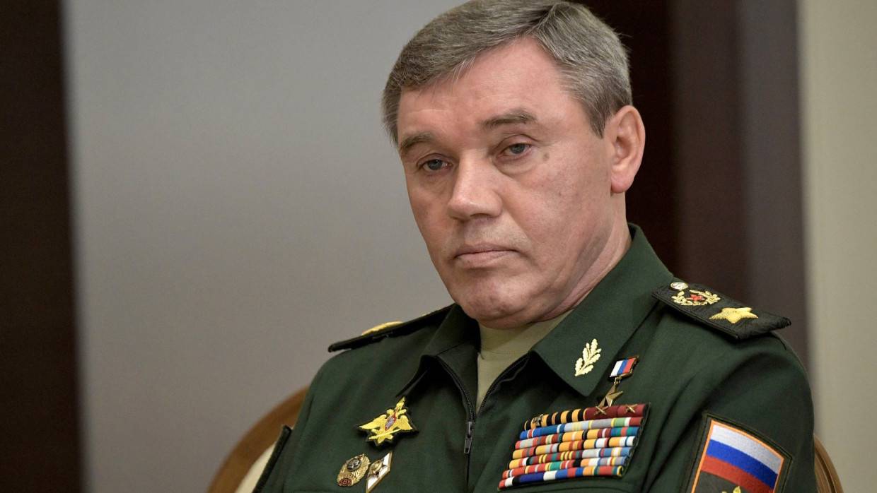 Глава Генштаба ВС РФ поздравил монгольских военнослужащих с Днем независимости Монголии