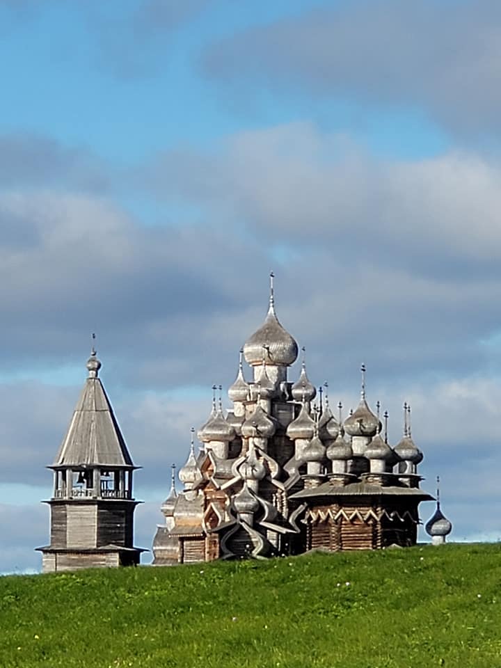 Василий Устюжанин: Безымянные божьи плотники Василий Устюжанин: Безымянные божьи плотники Общество