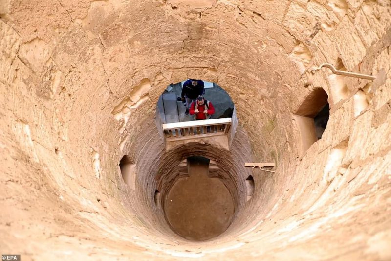 Фотография: Античные сокровища: древние египетские катакомбы, полные удивительных артефактов, открылись для посещения №5 - BigPicture.ru