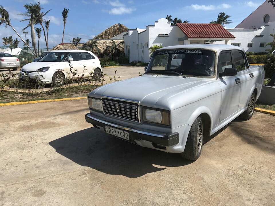 12 фото нелепого тюнинга автомобилей 12 фото нелепого тюнинга автомобилей авто