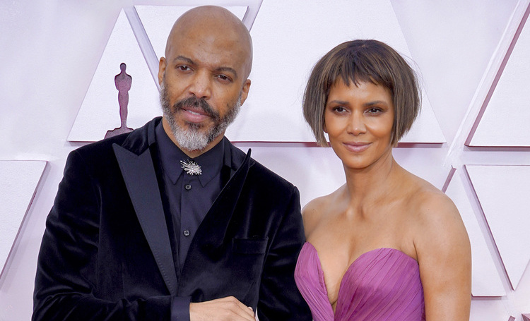 Холли Берри и ее возлюбленный Ван Хант впервые вместе вышли в свет