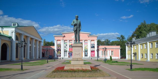 Что посмотреть в Рязани (кроме грибов с глазами)? Рязани, можно, города, здесь, стоит, музей, кремля, рублей, находится, посещения, улице, Ленина, истории, время, памятник, Павлова, Есенина, Константиново, Также, посетить