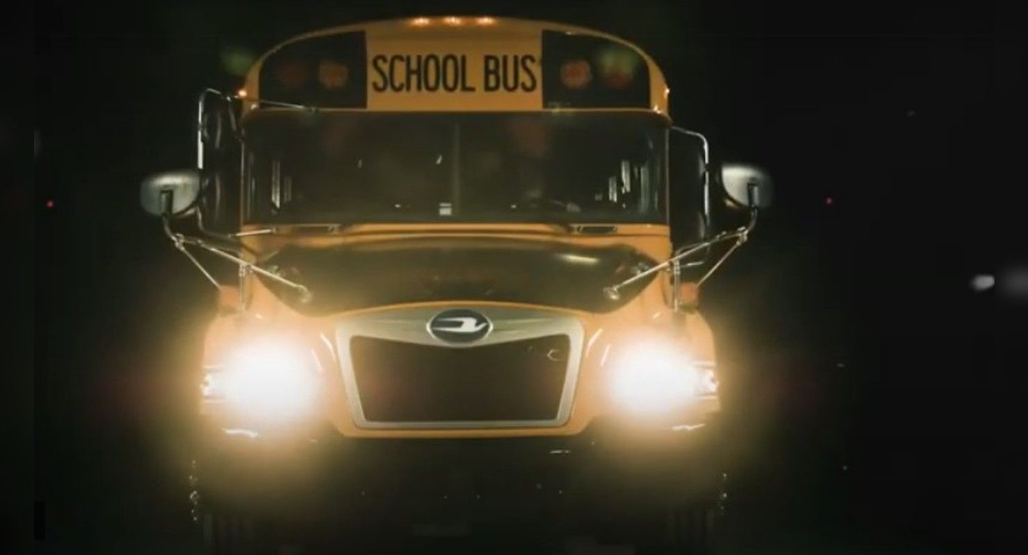 Ford Godzilla V8 объемом в 7,3 литра теперь устанавливается в школьные автобусы