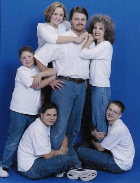 Смешные и нелепые семейные фотографии (17 шт)