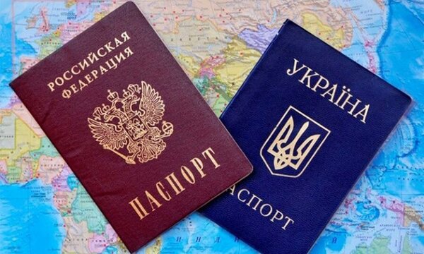 В Москве предложили устроить раздачу паспортов РФ по всей Украине