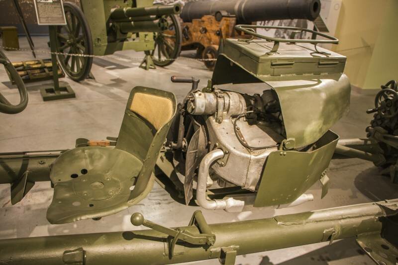 Рассказы об оружии. Самодвижущаяся пушка СД-44 Рассказы об оружии. Самодвижущаяся пушка СД-44