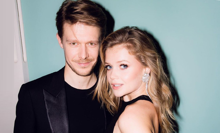 "Ни разу не поссорились": Мария Ивакова и Никита Ефремов отдыхают на Мальдивах