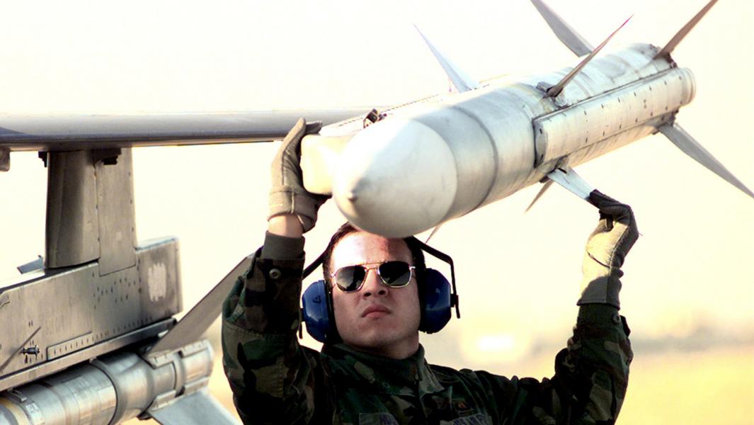    AIM-120 AMRAAM