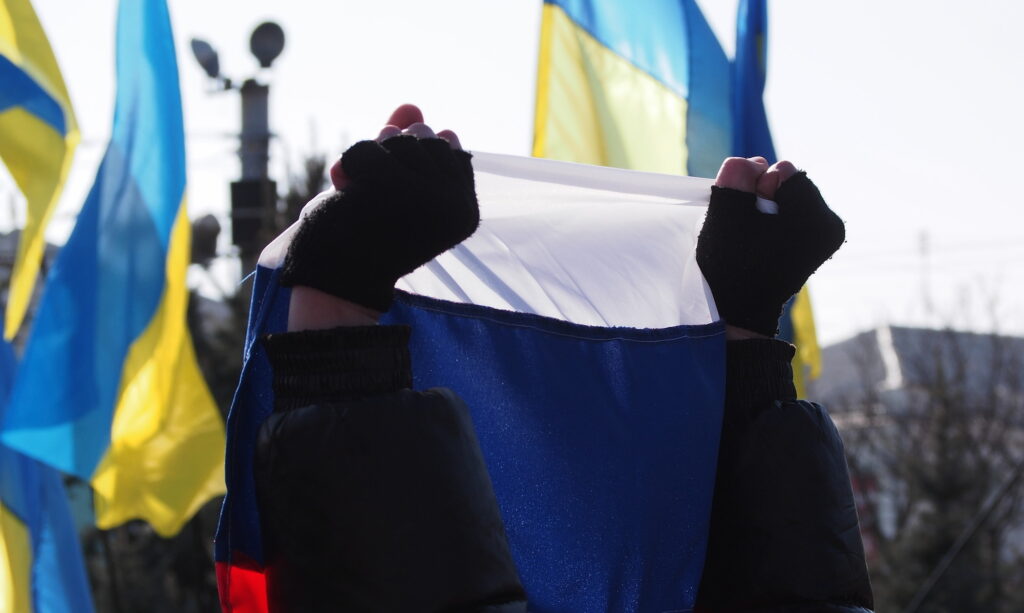 На Украине заявили, что Крым и Донбасс стране не нужны