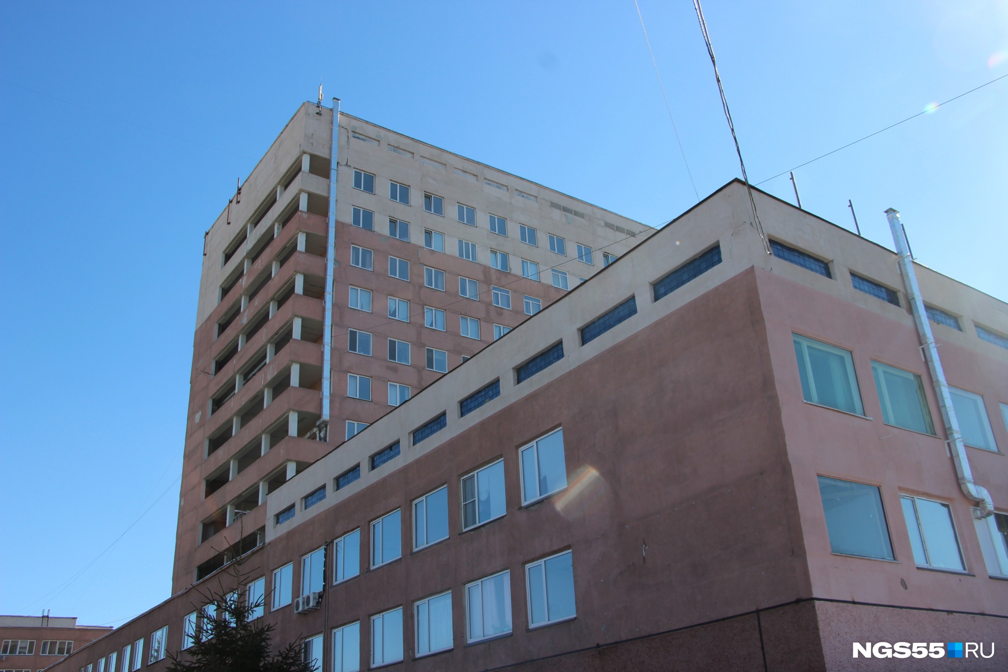 Якушева 41 новосибирск больница приемный. Психиатрические клиники нью йорка. Вторчермет больница. Амбулатория. Больница в другом городе.