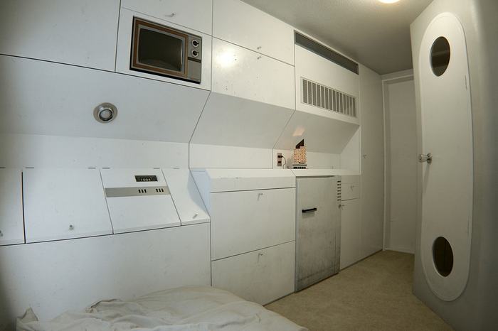 Nakagin Capsule Tower. Или жизнь на 9 квадратных метрах Суточная аренда, Токио, Квартира, Малогабаритное жильё, Необычное, Длиннопост